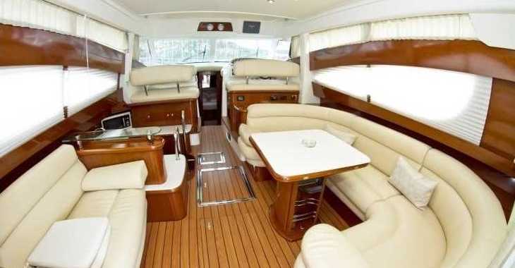 Rent a yacht in Marina di Cannigione - Prestige 46 Fly-a