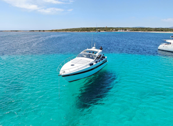 Alquilar yate en Marina Ibiza - Pershing 43