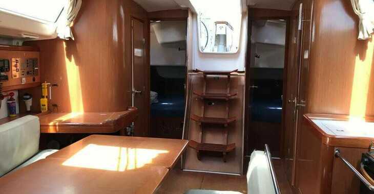 Rent a sailboat in Muelle de la lonja - Elan 50 Impression