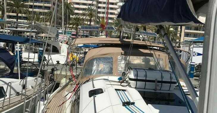 Rent a sailboat in Muelle de la lonja - Elan 50 Impression