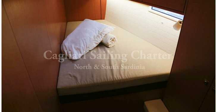 Rent a sailboat in Cagliari port (Karalis) - Bavaria  Cruiser 51