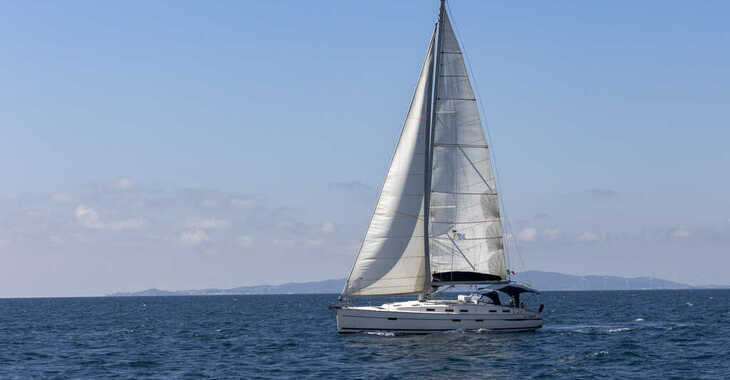 Rent a sailboat in Marina di Scarlino - Bavaria Cruiser 50