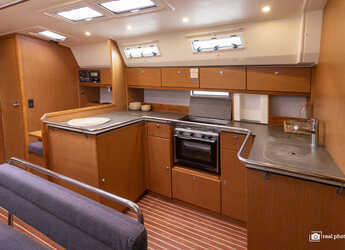 Rent a sailboat in Marina di Scarlino - Bavaria Cruiser 50