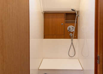 Rent a sailboat in Marina di Scarlino - Bavaria Cruiser 50