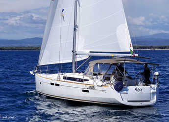 Rent a sailboat in Marina di Scarlino - Sun Odyssey 469
