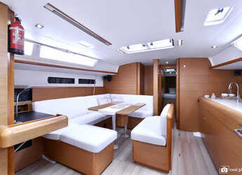 Rent a sailboat in Marina di Scarlino - Sun Odyssey 479