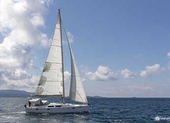 Rent a sailboat in Marina di Scarlino - Hanse 415