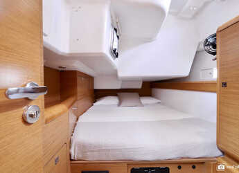 Rent a sailboat in Marina di Scarlino - Sun Odyssey 519