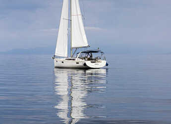 Rent a sailboat in Marina di Scarlino - Oceanis 48