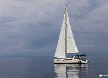 Rent a sailboat in Marina di Scarlino - Oceanis 48