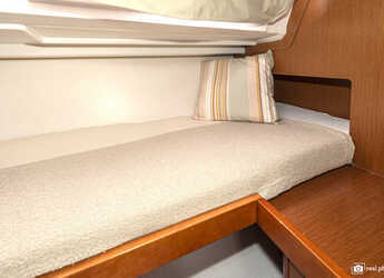 Rent a sailboat in Marina di Scarlino - Oceanis 48