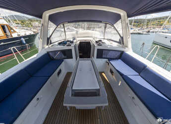 Chartern Sie segelboot in Marina di Scarlino - Oceanis 48