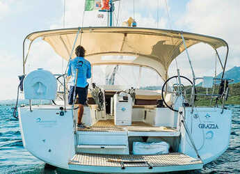 Rent a sailboat in Marina di Portisco - Sun Odyssey 490