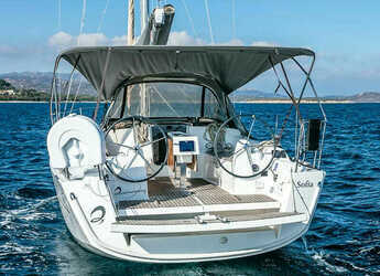 Rent a sailboat in Marina di Portisco - Dufour 350 GL