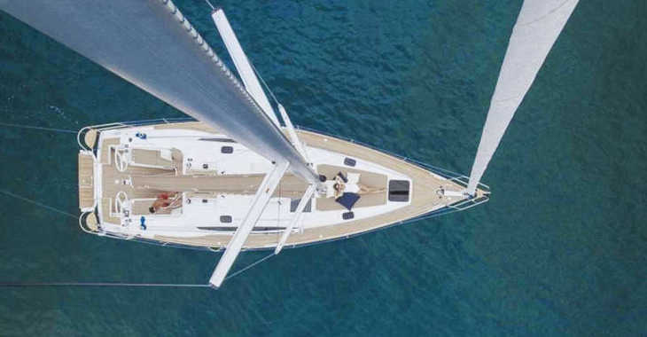 Rent a sailboat in Marine Pirovac - Elan 45 Impression - 4 cabin version