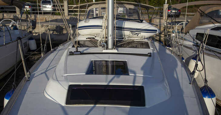 Rent a sailboat in Marina Lošinj - Dufour 360 Grand Large