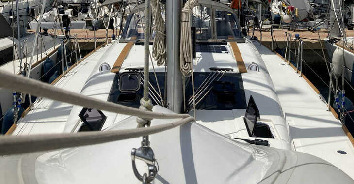 Chartern Sie segelboot in Marina di Portisco - Dufour 460 Grand Large 5Cab