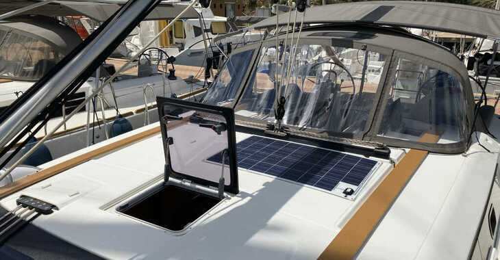 Rent a sailboat in Marina di Portisco - Dufour 460 Grand Large 5Cab