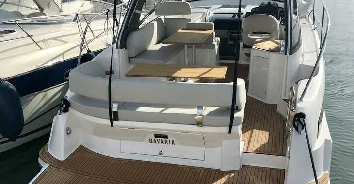 Chartern Sie motorboot in Naviera Balear - Bavaria S36 Open