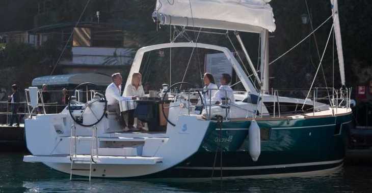 Rent a sailboat in Marina di Procida - Oceanis 48