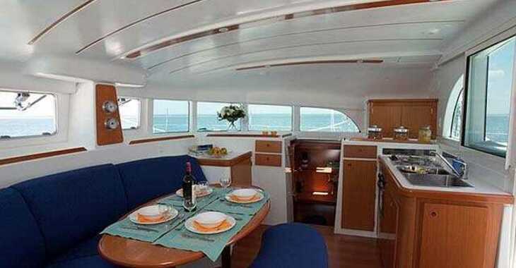 Louer catamaran à Club Naútico de Sant Antoni de Pormany - Lagoon 380 S2