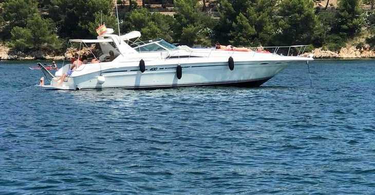 Rent a motorboat in Port of Pollensa - Sea Ray 400