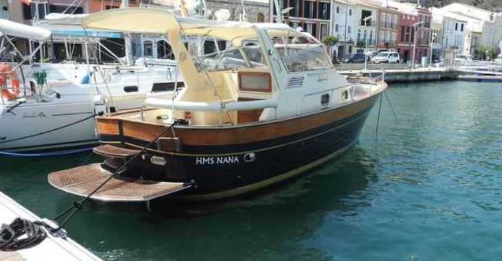 Rent a motorboat in Port Mahon - Apreamare 9.1