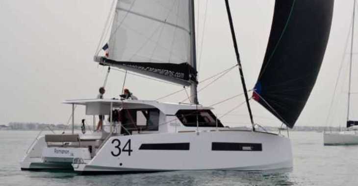 Rent a catamaran in Solenzara Marina - Aventura 34