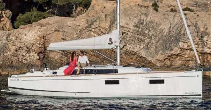 Rent a sailboat in Solenzara Marina - Beneteau Oceanis 38.1