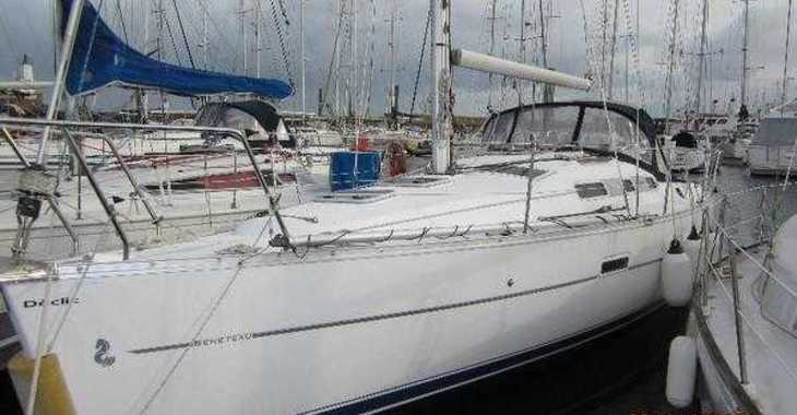 Rent a sailboat in Port d'andratx - Beneteau Oceanis 323