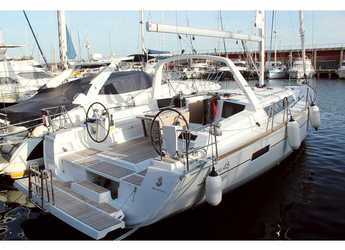 Rent a sailboat in Port Olimpic de Barcelona - Oceanis 45
