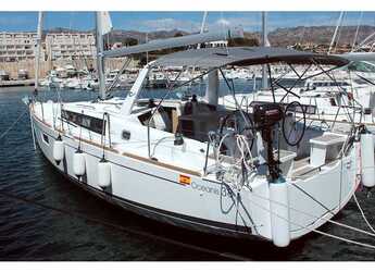 Rent a sailboat in Marina Port de Mallorca - Oceanis 38.1