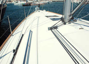 Rent a sailboat in Marina Port de Mallorca - Oceanis 38.1