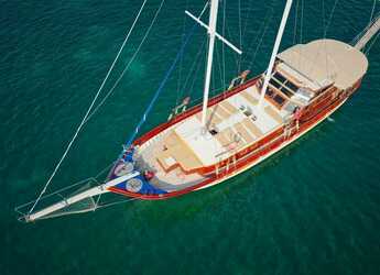 Rent a schooner in Matejuska port - Gulet Dona