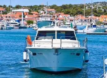 Chartern Sie motorboot in ACI Jezera - Adriana 36