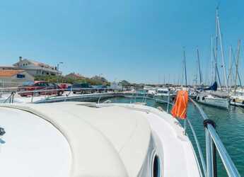 Chartern Sie motorboot in ACI Jezera - Adriana 36