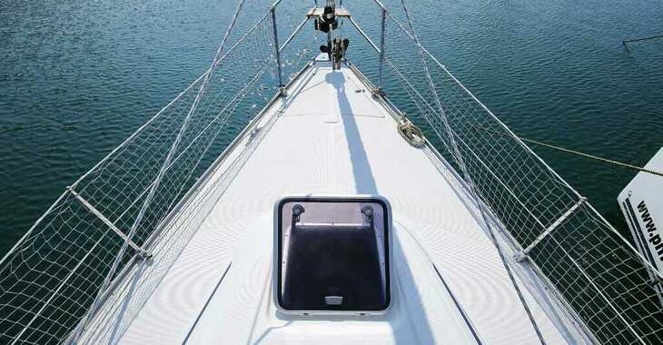 Rent a sailboat in Veruda Marina - Bavaria 38