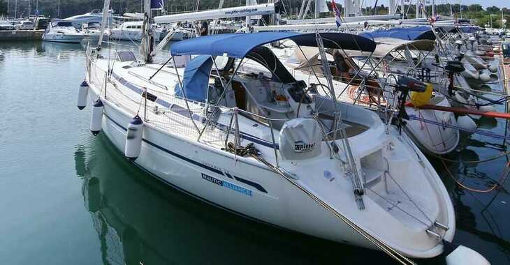 Rent a sailboat in Veruda Marina - Bavaria 38