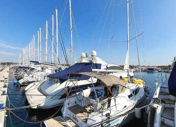 Chartern Sie segelboot in Marina Kornati - Bavaria Cruiser 34 - 2 cab.