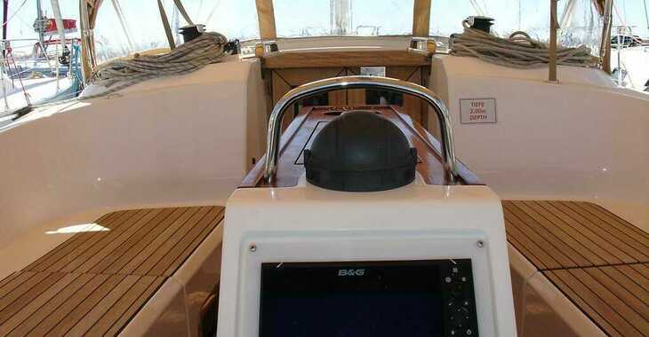Chartern Sie segelboot in ACI Marina Split - Bavaria Cruiser 37 - 3 cab.