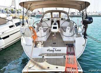 Rent a sailboat in Trogir (ACI marina) - Bavaria Cruiser 37 - 3 cab.