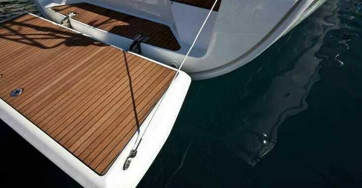 Rent a sailboat in Split (ACI Marina) - Bavaria Cruiser 40 S