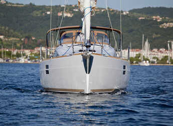 Alquilar velero en Marina Kastela - Elan Impression 35