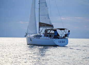 Alquilar velero en Marina Kastela - Elan Impression 35