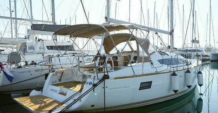 Rent a sailboat in Marina Kastela - Elan Impression 40