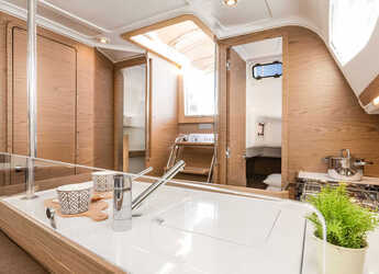 Louer voilier à Marina Kastela - Elan Impression 40