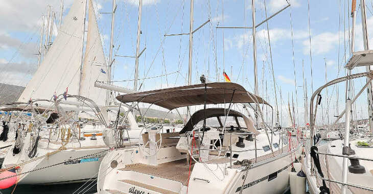 Rent a sailboat in SCT Marina Trogir - Bavaria Cruiser 51