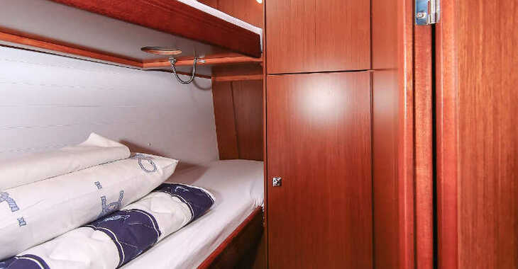 Chartern Sie segelboot in Marina Kornati - Bavaria Cruiser 51 Style - 4 cab.