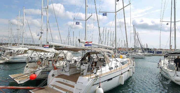 Rent a sailboat in Marina Kornati - Bavaria Cruiser 51 Style - 4 cab.