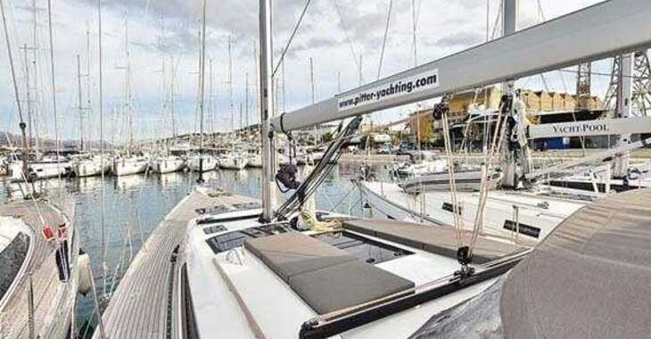 Rent a sailboat in SCT Marina Trogir - Dufour 520 GL